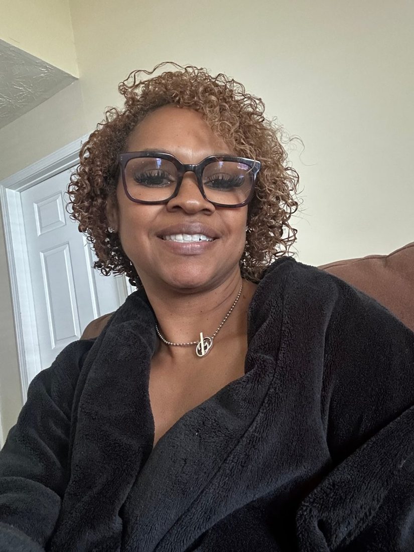 Customer photo: curls defined with the Poppin' Jelly